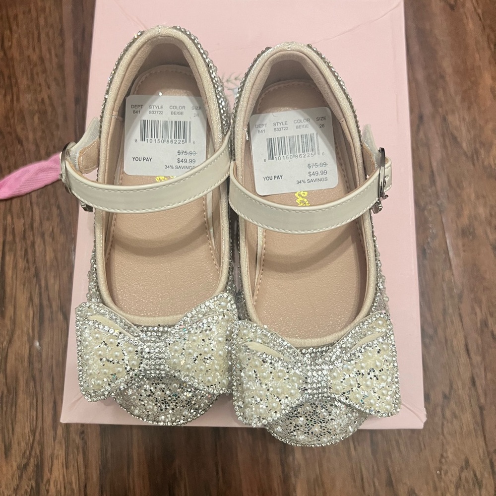 Doe a Dear Sparkling Kids Dress Shoes with Bow Accent Toddler Girl Size 9.5